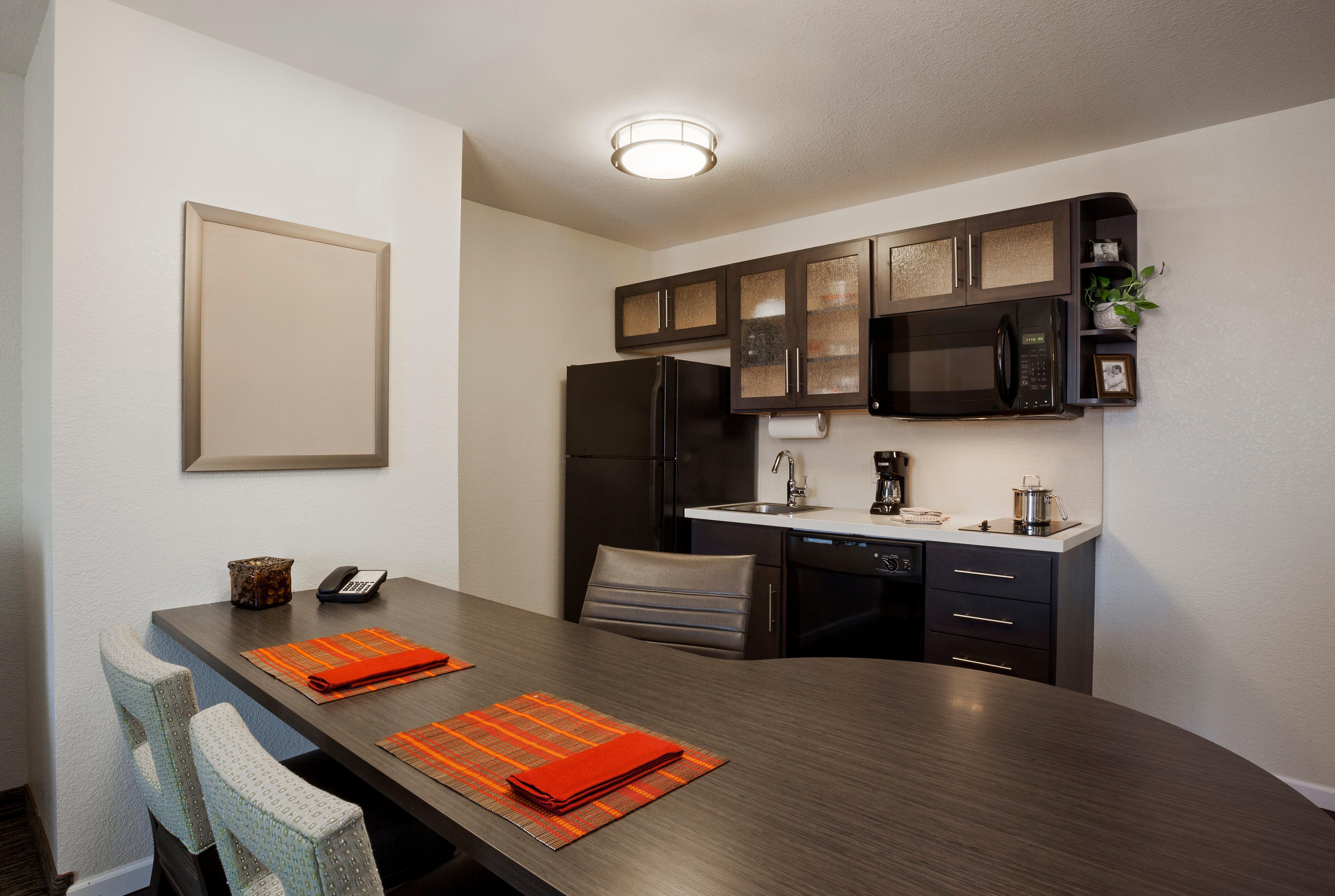 Candlewood Suites Kenedy By Ihg Bagian luar foto